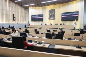 Congreso de Puebla aprueba Ley de Egresos de 2026 por 131 mil mdp y avala recursos para el Cablebús