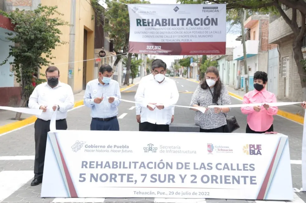 Gobierno Estatal mejora vialidades en Tehuacán para fortalecer desarrollo : MBH