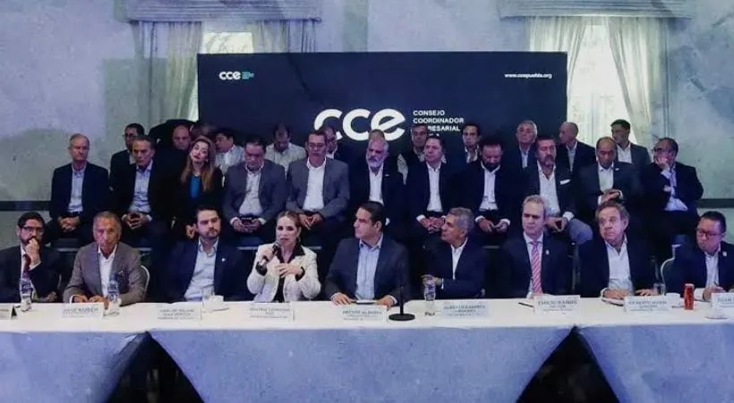 Tas el asesinato de Efrén Ramírez, empresarios y universidades exigen justicia y mayor seguridad en Puebla
