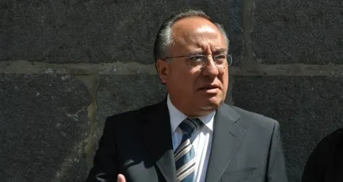 Valentín Meneses plantea mejorar los servicios públicos en el municipio de Puebla