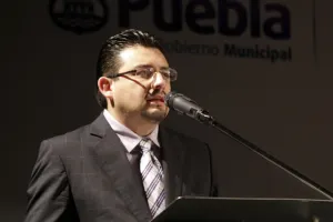 Segob culpa a SDE por atraso en reordenamiento comercial en Los Sapos