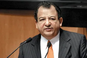 Amenazan hombres armados a exalcalde de Acapulco