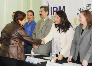 IPM certifica acompañamiento de mujeres con cáncer de mama