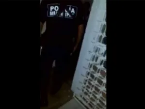Policías ebrios atropellan a un niño e intentan fugarse|