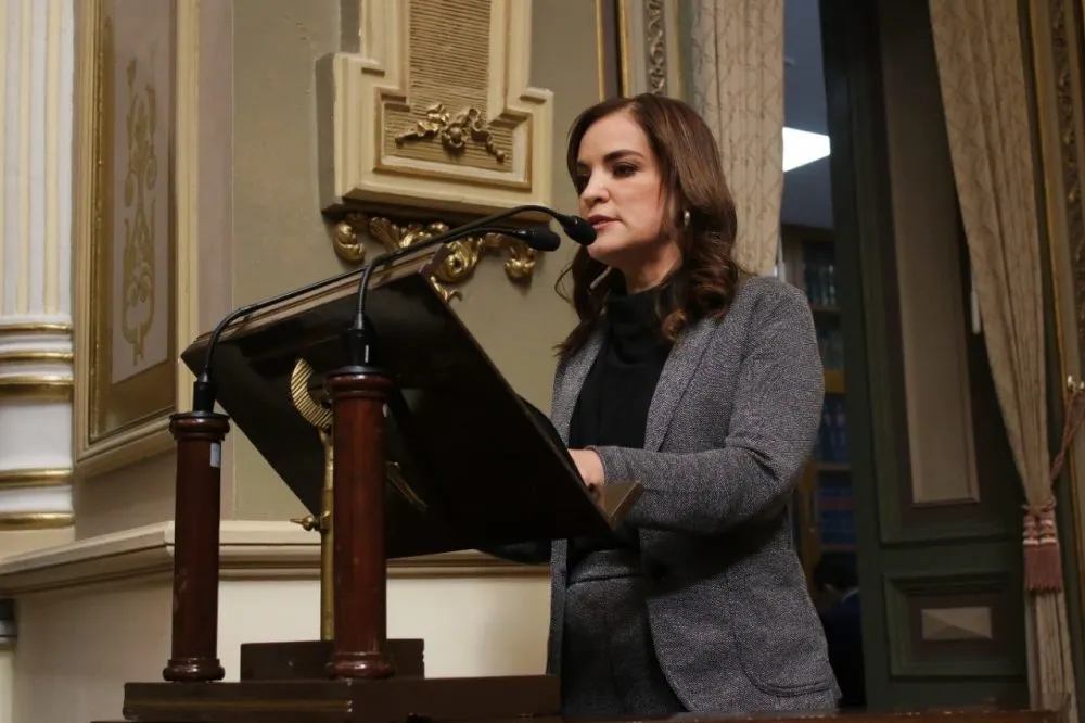 Elsa Bracamontes