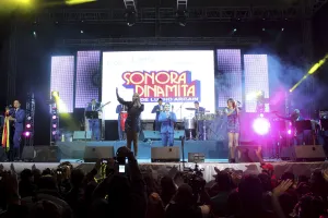 Explosiva presentación de la Sonora Dinamita en La Feria de Puebla