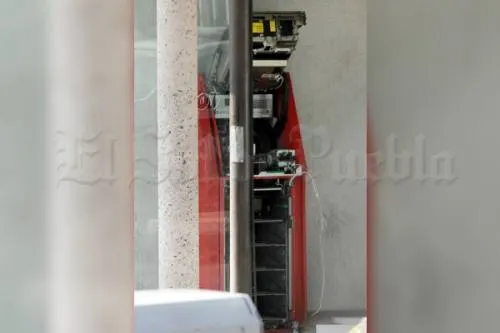 Ladrones roban cajero automático ubicado en Parque Finsa