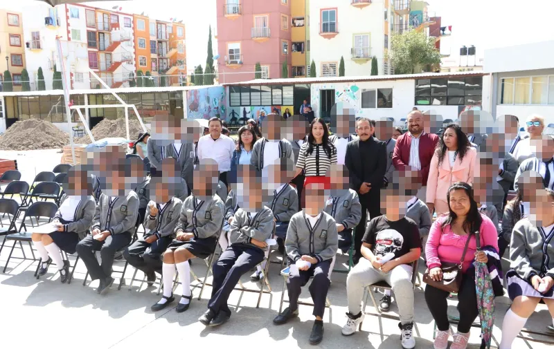 voluntariado-congreso-puebla-entrega-lentes-coronango