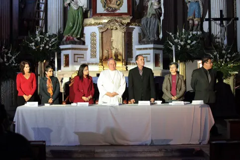 Presentan la Guía de Patrimonio Religioso de la Ciudad de Puebla