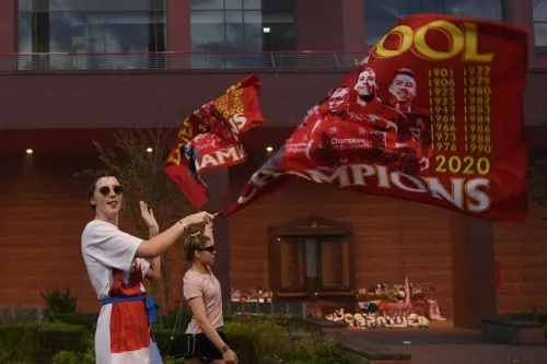 El Liverpool vuelve a reinar en Inglaterra treinta años después