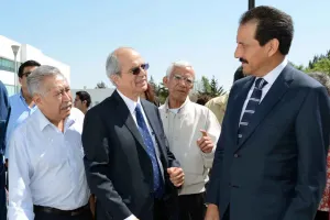 Alfonso Esparza pone en marcha obra de captación de agua de lluvia