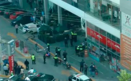 Balacera en centro comercial de Interlomas deja un muerto
