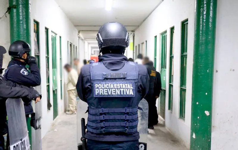 Implementan SSP, Semar, Defensa y GN operativos simultáneos en Centros Penitenciarios poblanos