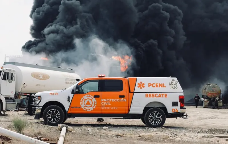 Incendio en empresa de diésel en Cadereyta dejó un lesionado y provocó la evacuación de 11 personas