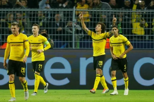 Borussia Dortmund volverá a entrenar pese a COVID-19