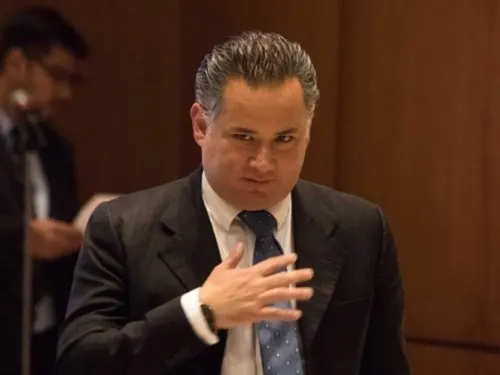 Pide Santiago Nieto reformas para fortalecer a la UIF