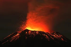 Presentan exposición Miradas al Coloso, Volcán Popocatépetl