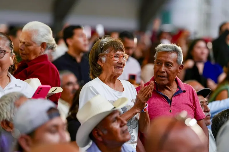 sheinbaum-asamblea-informativa-centro-expositor-pue