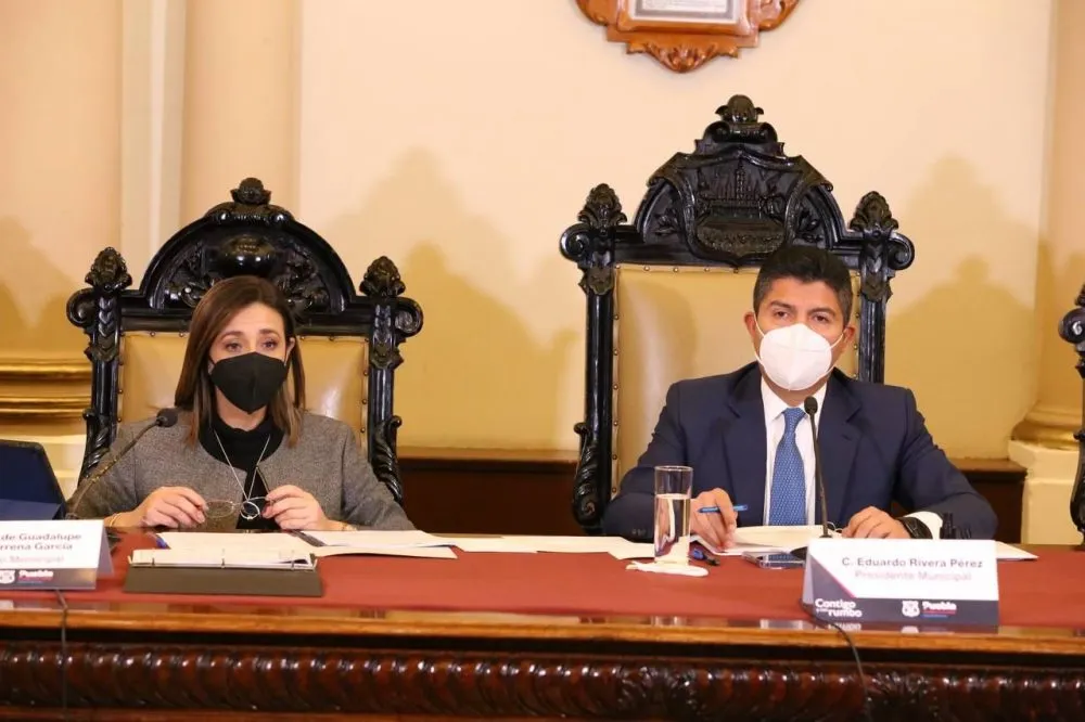 Sólo 11% de 2,086 observaciones solventó Claudia Rivera Vivanco