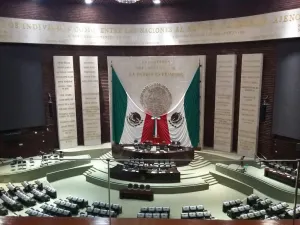 Amarran 3 diputados federales de Puebla presidencias en San Lázaro