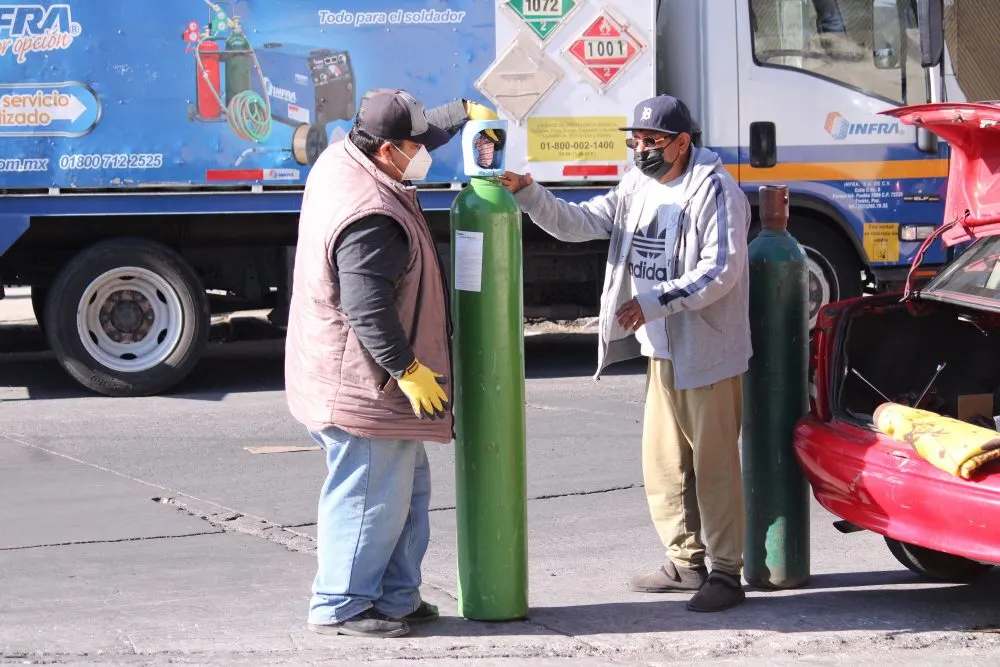 Inútil e inservible el actuar de Profeco ante abusos en precios de tanques de oxígeno: Barbosa