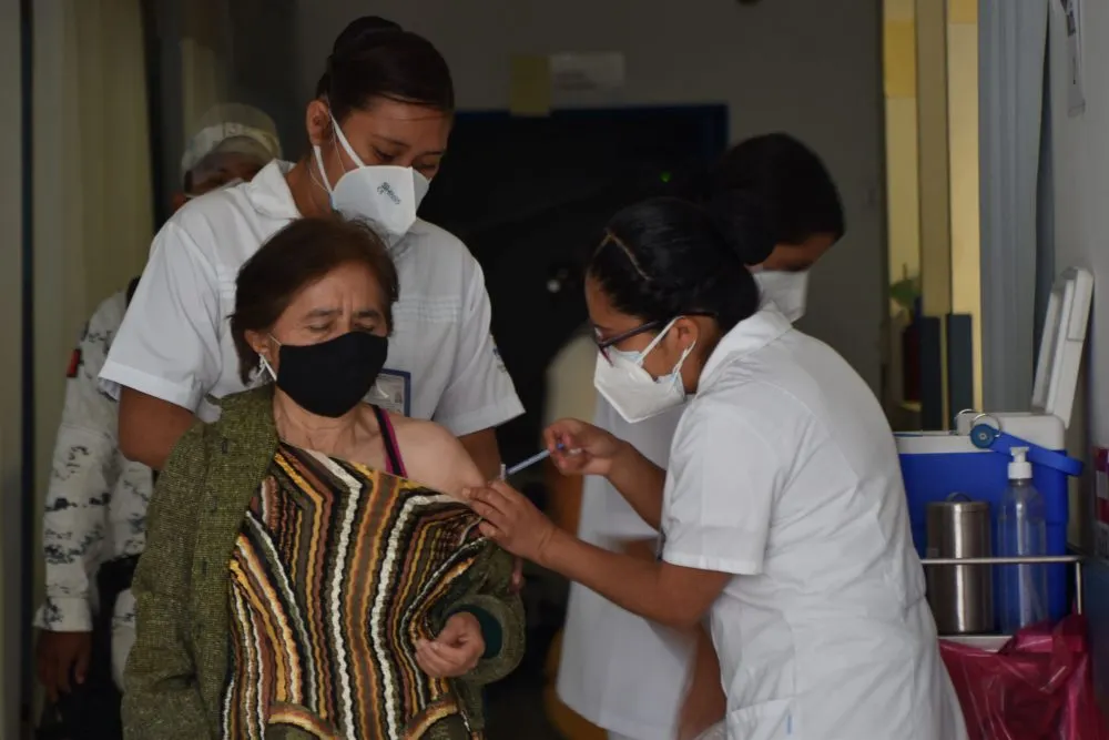 Este martes inicia segunda dosis de vacuna Covid en San Andrés Cholula y la Mixteca 