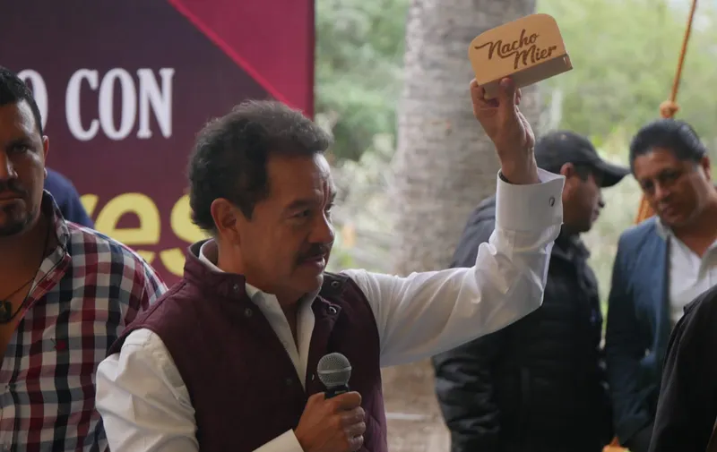 Nacho Mier visita en Tehuacán
