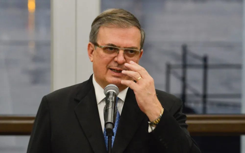 Responde Ebrard a NYT sobre Metro de Ciudad de México