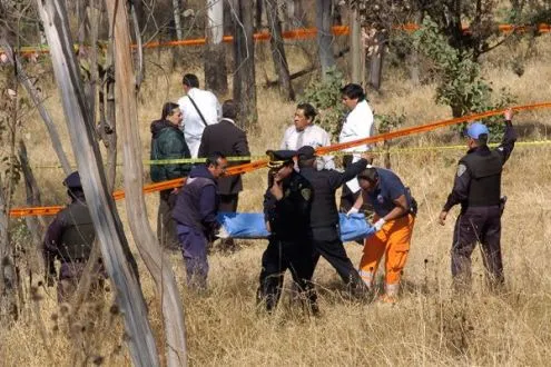 Matan a dos y levantan a cinco en el Estado de México