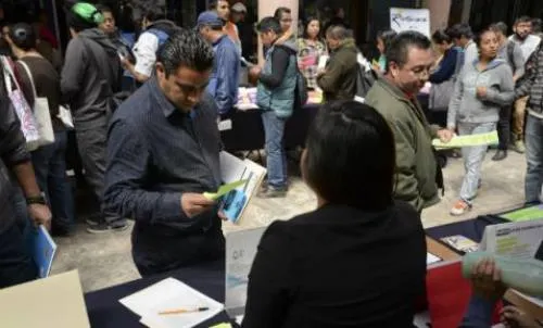 Desempleo en México disminuye al 3.3% en junio a tasa anual