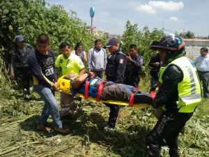 Bomberos rescata a un  hombre en San Jerónimo Caleras