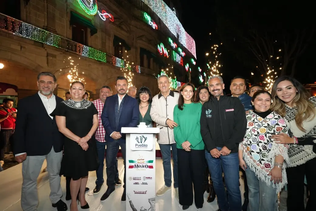 Ayto Pue Encendido Luces Fiestas Patrias