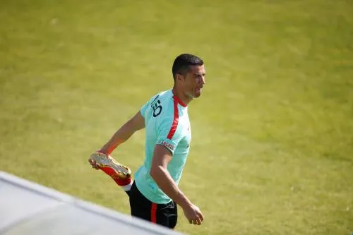Cristiano Ronaldo se entrena en solitario