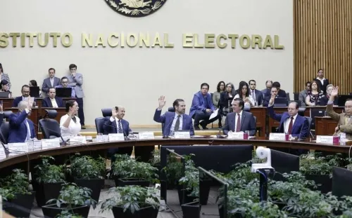 En 2020 partidos recibirán 5 mil millones de pesos de financiamiento