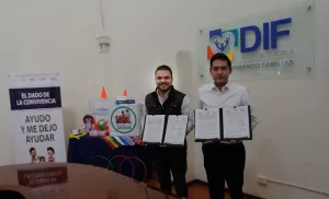 Firman convenio SEDIF y SMDIF Puebla