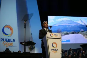 Gali Fayad anuncia que él y su gabinete se reducirán el 10% de su sueldo