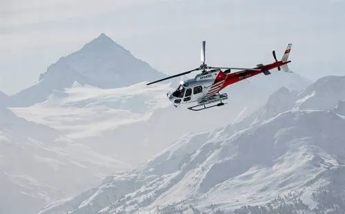 Suiza suspende búsqueda de víctimas tras avalancha en Crans-Montana