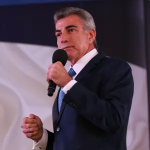 Lo digo categòricamente, el agua no se privatiza: Tony Gali
