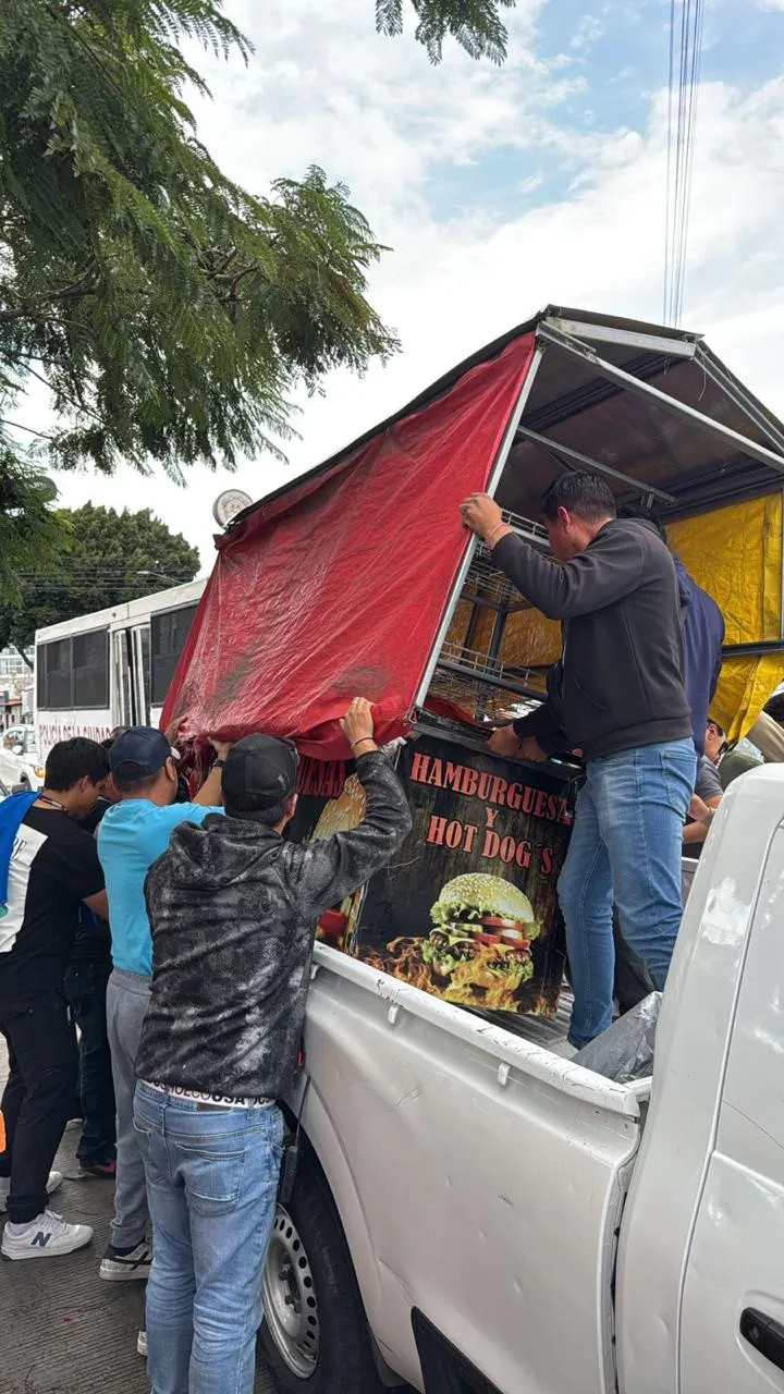 Avanzan acciones de ordenamiento del comercio informal en puntos clave de la capital poblana