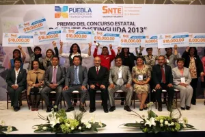 Las maestras son guía y ejemplo para la sociedad: Barceló Rodríguez