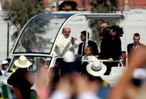 Descansa Papa en Edomex antes de visitar Hospital Pediátrico