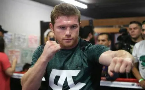 Leyendas mexicanas ven favorito a Canelo Álvarez sobre Golovkin