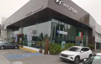 Delincuentes roban equipo y herramienta de la agencia Hyundai Angelópolis
