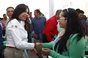 Ofrece Alcalá regresar a juntas en su totalidad el Registro Civil