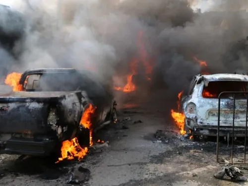 Bombazo en mercado de Siria deja al menos 35 muertos