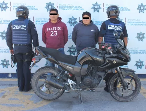 Detienen a dos probables multiasaltantes de transeúntes