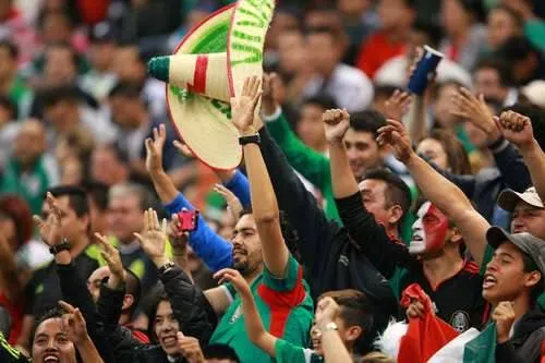 Anula el TAS multas a México por grito ¡eeeh puto! en estadios