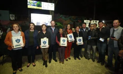 Luis Banck puso en operación videocámaras de vigilancia y alarmas vecinales en San Manuel