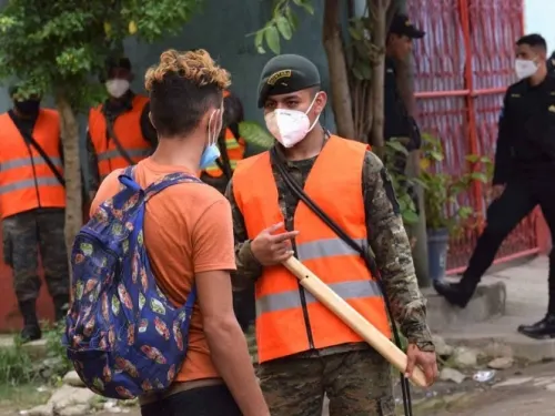 Guatemala registra segunda ola de covid tras reapertura