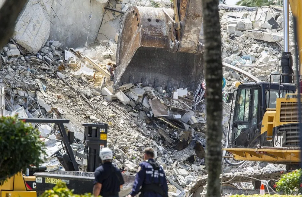 Sube a 86 el número de muertos por derrumbe de edificio en Miami